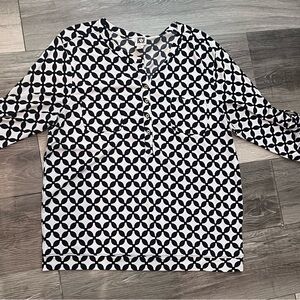 Stylish Navy and White Patterned Women's Top
